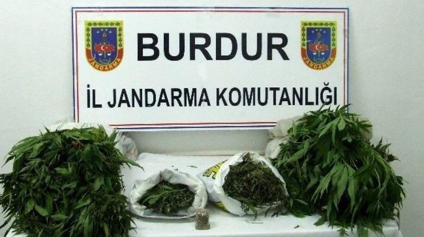 Bucak&rsquo;ta Uyuşturucu Operasyonu