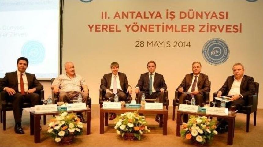 Antalya&rsquo;nın Belediye Başkanlarından Şehir İ&ccedil;in &Ccedil;&ouml;z&uuml;m Zirvesi