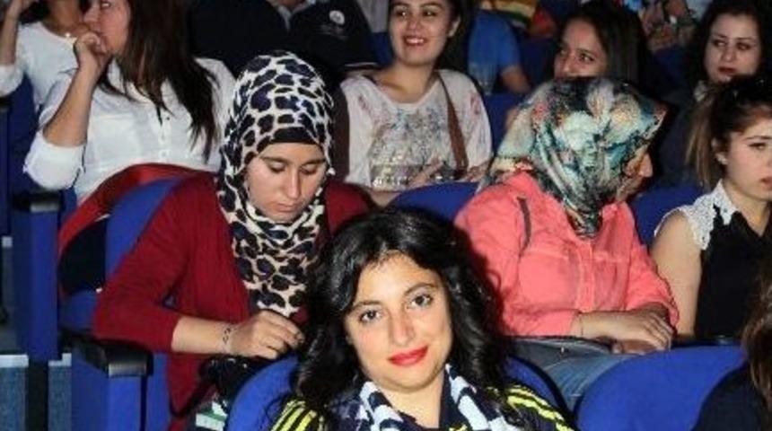 &Uuml;niversitede Rıdvan Dilmen Protestosu