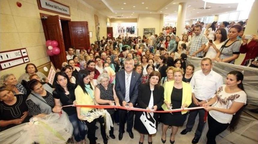 Seymer'de Sergi Coşkusu