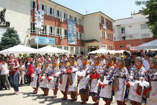 İsmetpaşa Okulu Kermesine Yoğun İlgi