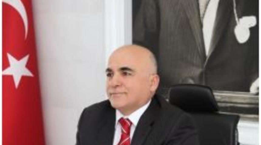 Sd&uuml; Mezuniyet Programı Beş G&uuml;ne Yayıldı