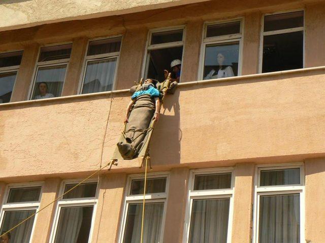 Keşan Devlet Hastanesi’nde Yangın Tatbikatı Düzenlendi