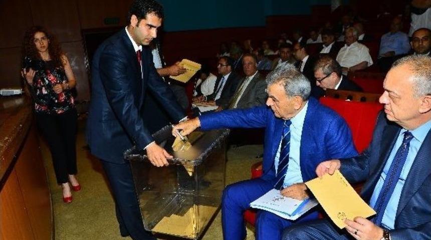 Ege'nin Başkanı Aziz Kocaoğlu