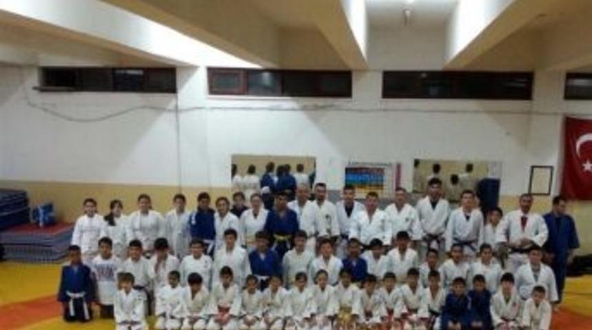Yalovalı Judocular, Karaman&rsquo;da Madalya Arayacak