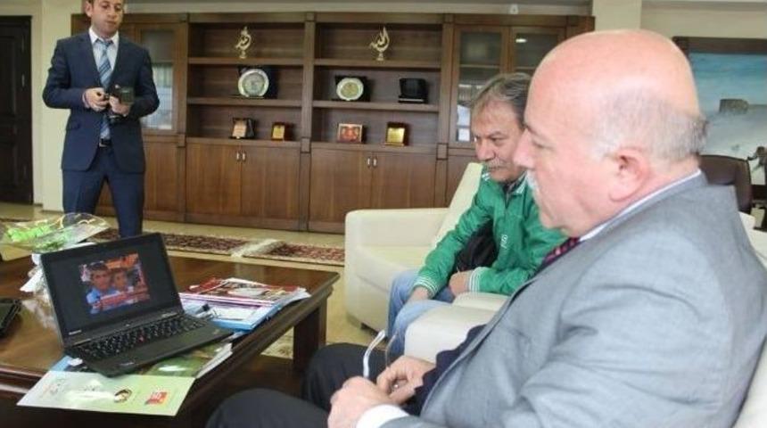 B&uuml;y&uuml;k Turnuvaya B&uuml;y&uuml;k Destek