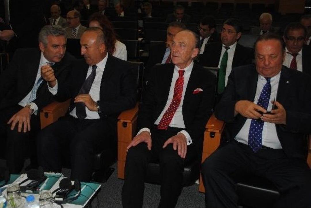 Bakan &Ccedil;avuşoğlu: &ldquo;ab S&uuml;recindeki Engellerin &Ccedil;oğu Siyasidir&rdquo;