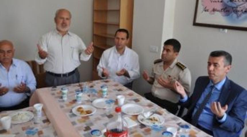 Cumhuriyet'ten Maden Şehitleri İ&ccedil;in Pilav Hayrı