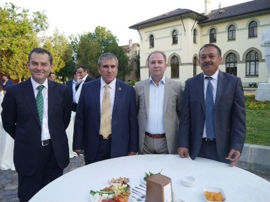 T&uuml;rk D&uuml;nyası Edirne'de Buluştu