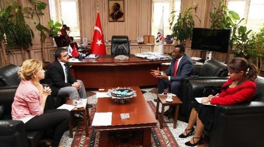 Ga&uuml;n B&uuml;y&uuml;kel&ccedil;iyi B&uuml;y&uuml;ledi