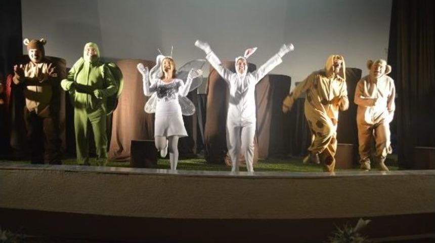 Kozan&rsquo;da &Ccedil;ocuklara Tiyatro Etkinliği D&uuml;zenlendi