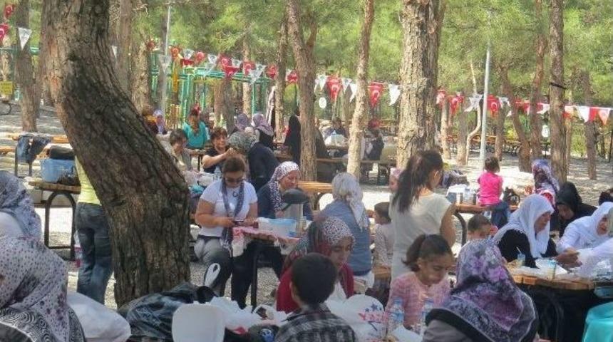 &Ouml;ğretenler Ve &Ouml;ğrenenler Piknikte Buluştu