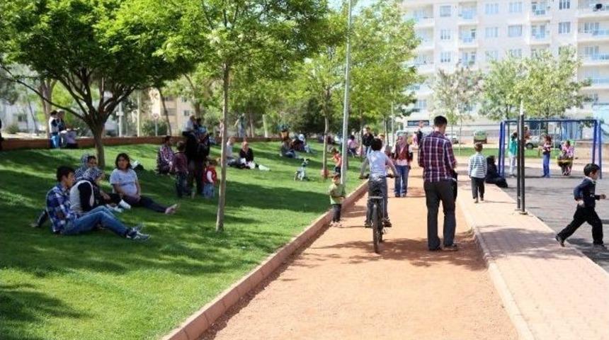 Şehitkamil&rsquo;de Parklar Cıvıl Cıvıl
