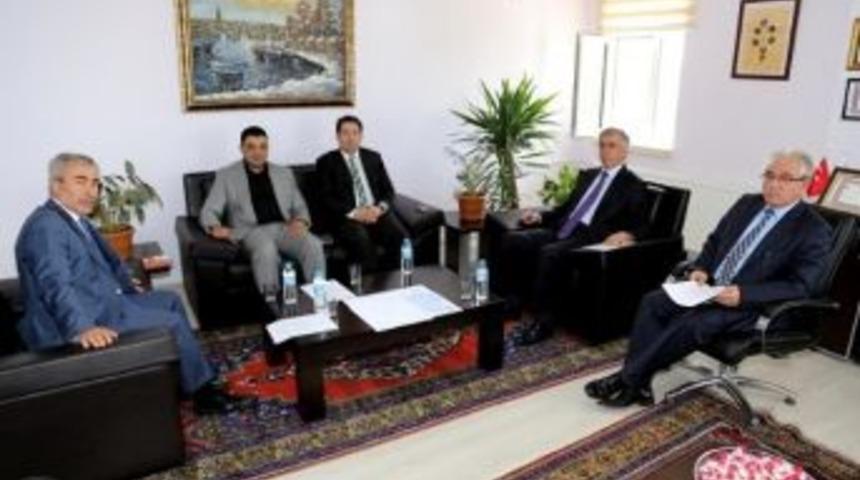 Aksaray'da 5 Yatırımcıya 27 Bin Metrekare Yer Tahsisi Yapıldı