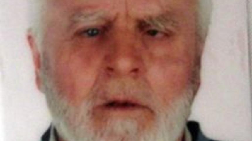 &Acirc;m&acirc; Adam Mendil Satarken &Ouml;ld&uuml;