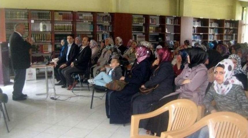 Ulus'ta Kadınlar İ&ccedil;in Mesleki Eğitim Projesi Tanıtımı Yapıldı