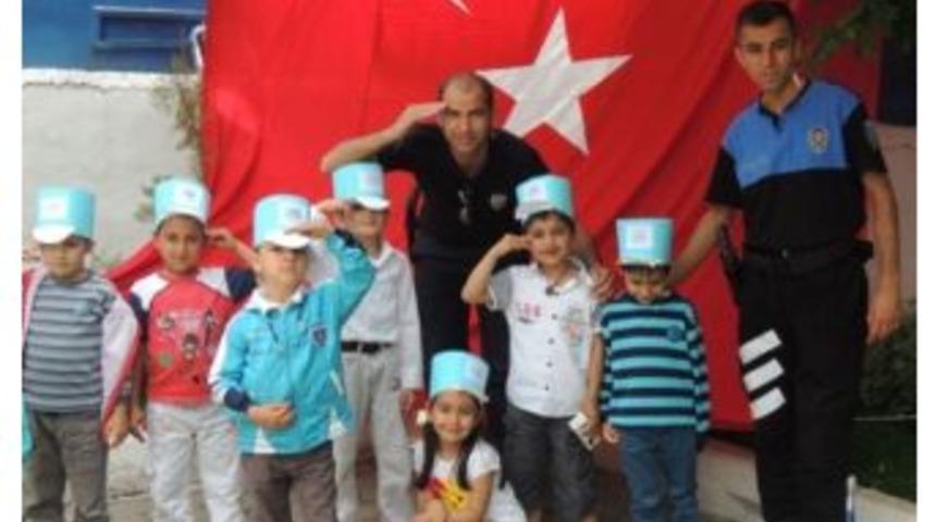 Miniklerden Emniyete Ziyaret