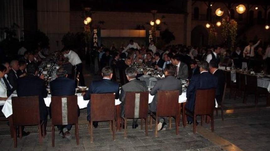 Domotex&rsquo;in Konukları Sahan&rsquo;da Sıra Geceleriyle Ağırlandı