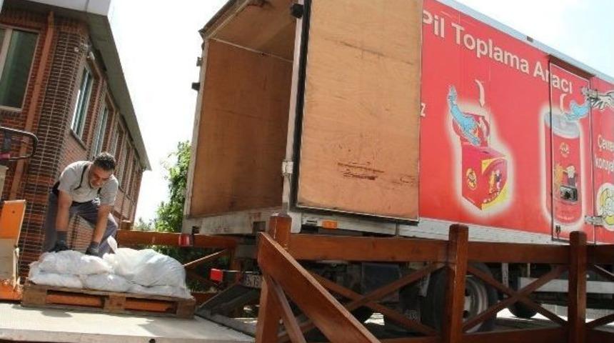 Başakşehirli &Ouml;ğrenciler, 3 Bin 460 Kilo Atık Pil Topladı