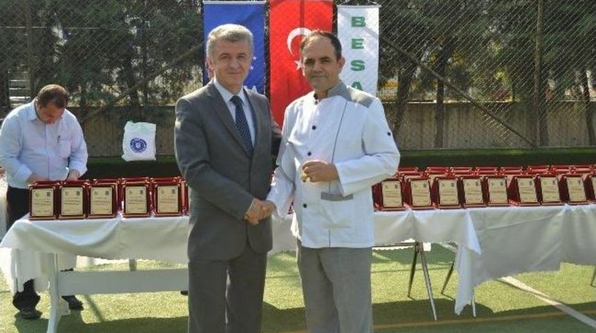 Besaş, &Ccedil;alışanlarını &Ouml;d&uuml;llendirdi