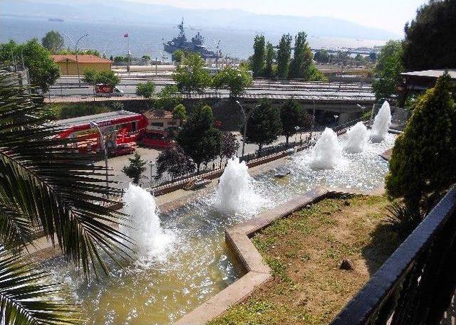 İzmit Kültür Tepesi’ndeki Şelalede Sorun Yok