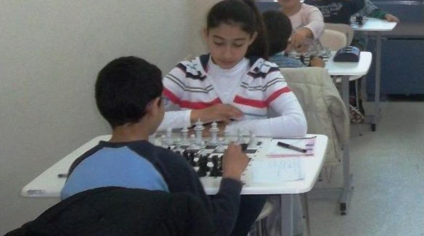 Satranç Okullarına Kayıtlar Başladı