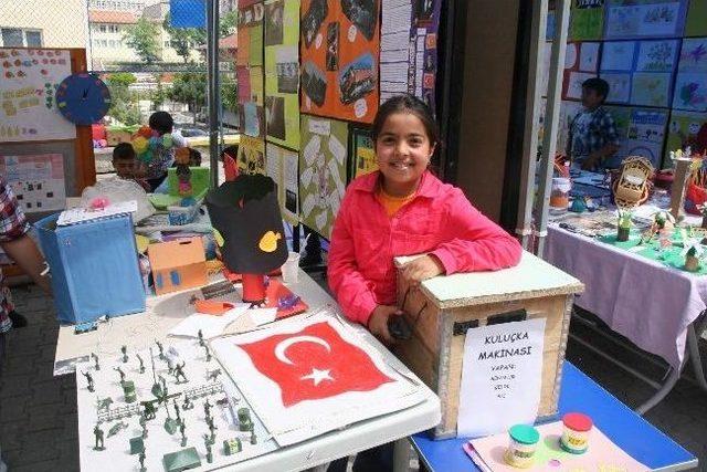 Yozgat Mehmet Akif Ersoy İlkokulu Okul Yararına Kermes Düzenledi