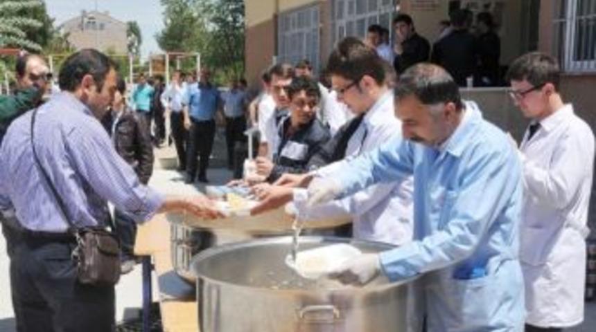 &Ouml;ğrencilerden Anlamlı Hatim