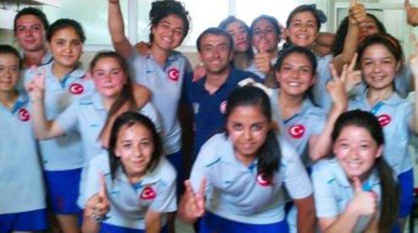 Hokey&rsquo;de T&uuml;rkiye Final İki Muğla Takımı Arasında