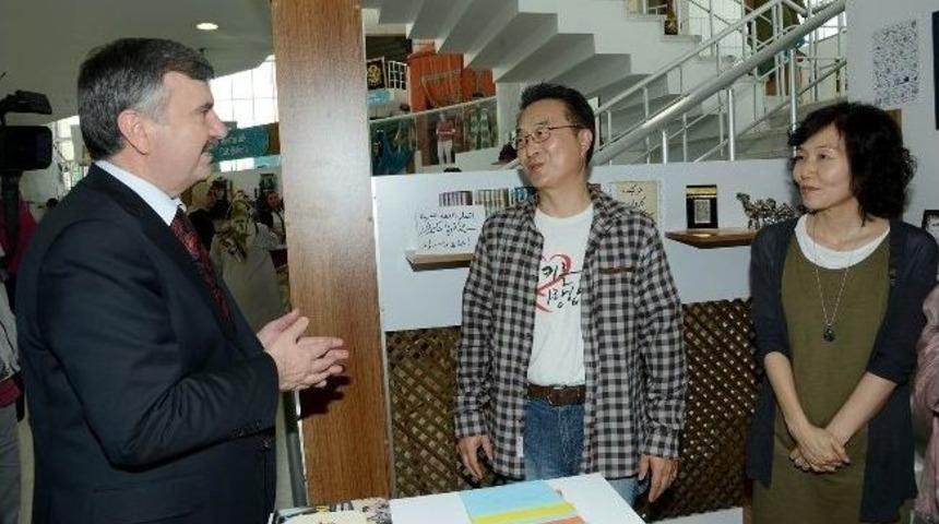 Başkan Aky&uuml;rek, Komek Sergisini İnceledi