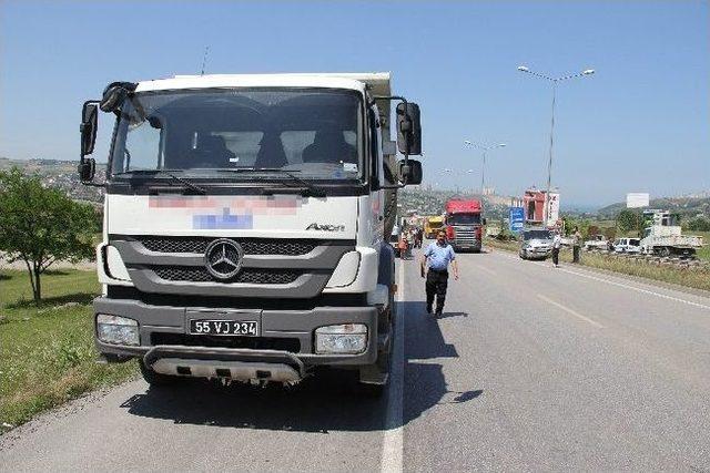 Samsun'da Zincirleme Trafik Kazası: 2 Yaralı