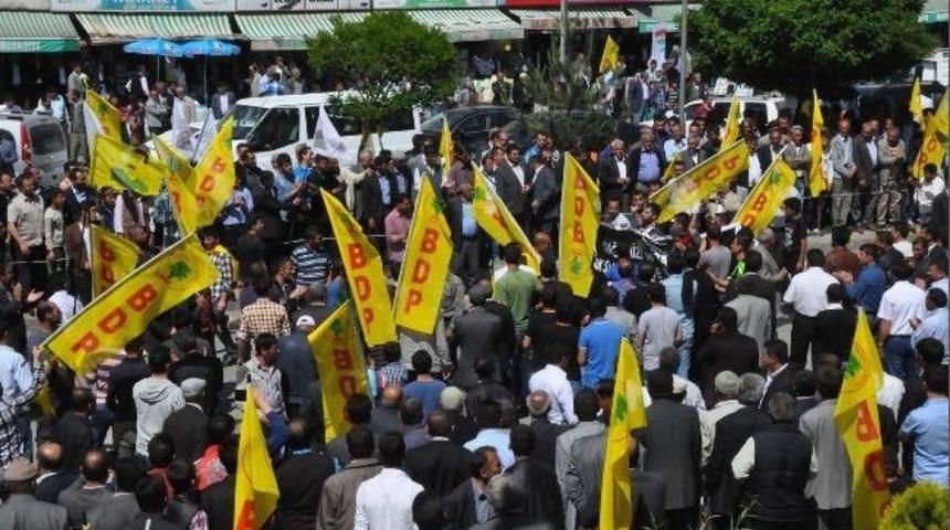 Bdp Eş Genel Başkanı Selahattin Demirtaş G&uuml;roymak&rsquo;ta