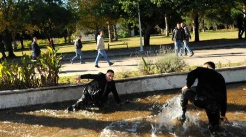 Akdeniz &Uuml;niversitesi karıştı