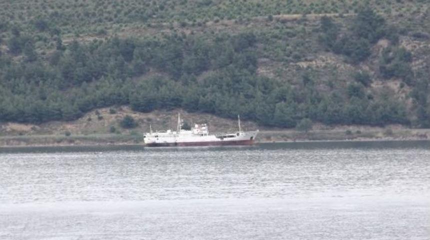 &Ccedil;anakkale Boğazı&rsquo;nda Gemi Arızası