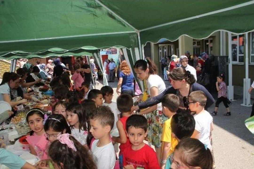 Kdz. Ereğli&rsquo;de Kan Bağışı, Kermes Ve Sergi Etkinliği