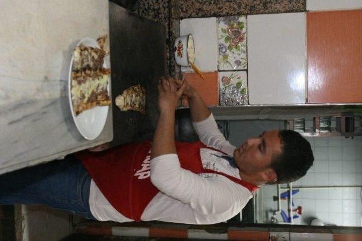 (özel Haber) Başbakan’ın Sofrasına Pide Yapmaktan Gurur Duyan Adam G5