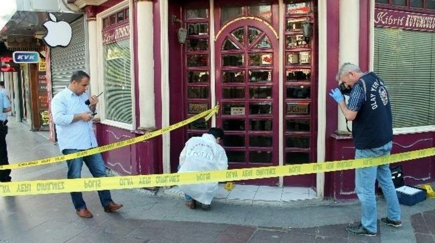 D&uuml;kkan Sahibini Bacağından Vurdu