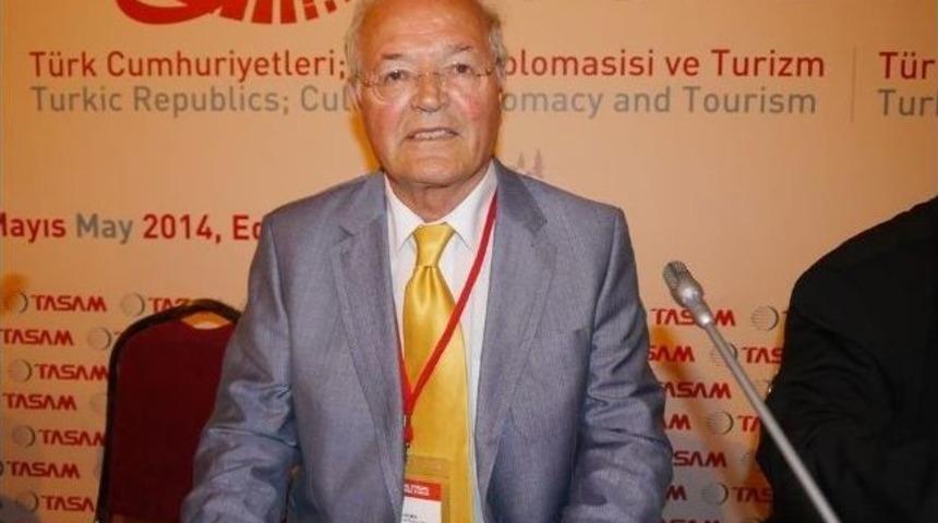 Prof. Dr. Keskin: "ger&ccedil;ek Dışı, &Ccedil;arpıtılmış Ve Sahte Belgelerle Soykırım İddiaları Israrla G&uuml;ndeme Taşınmaktadır"