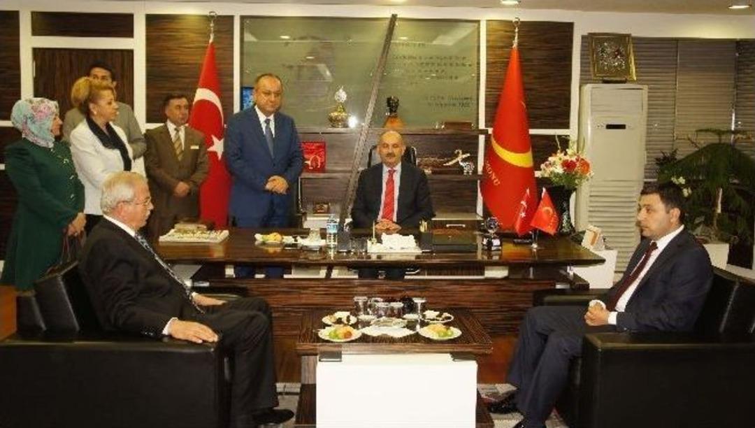 Bakan M&uuml;ezzinoğlu&rsquo;dan "17 Aralık" G&ouml;ndermesi