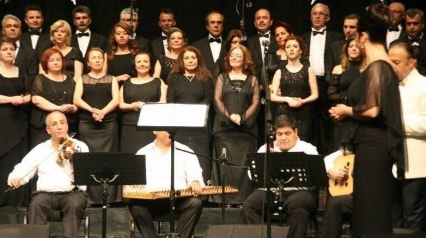 Engellilere T&uuml;rk Sanat M&uuml;ziği Konseri