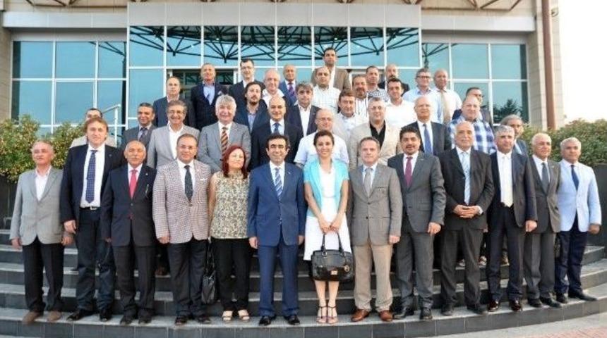 Vali G&uuml;zeloğlu, Sakaryalı Ve Adanalı İşadamlarıyla Buluştu