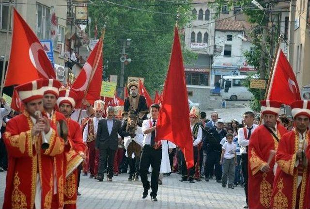 Akşemseddin Dualarla İstanbul’a Uğurlandı