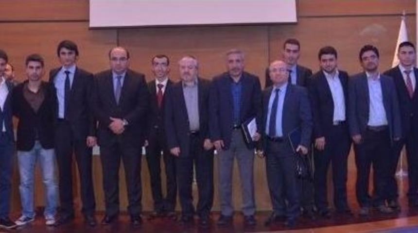 Tyb Erzurum Şubesi Tarafından &ldquo;ortadoğu&rdquo; Paneli D&uuml;zenlendi