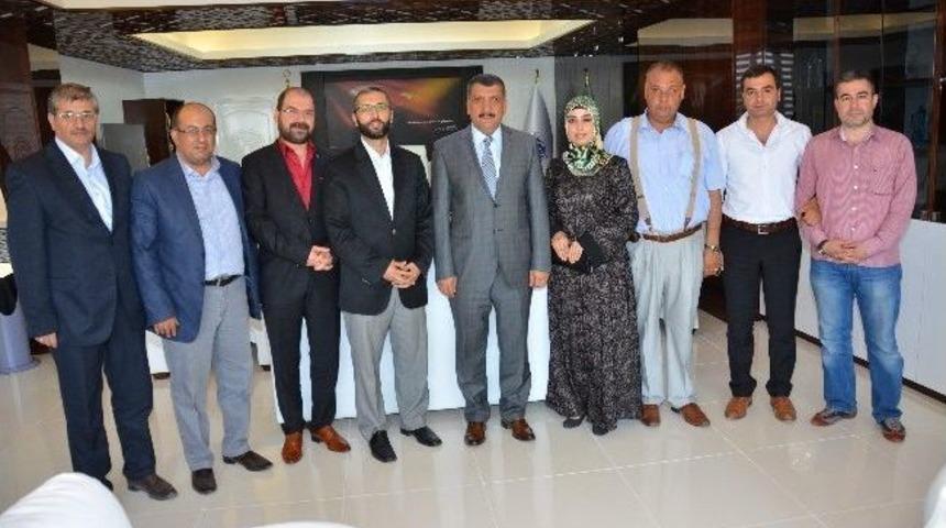 Yetimler Kervanı Derneği&rsquo;nden Başkan Selahattin G&uuml;rkan'a Ziyaret