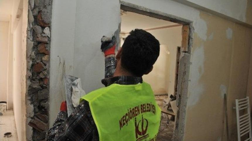 Ke&ccedil;i&ouml;ren Belediyesi Sel Mağdurlarının Yaralarını Sarıyor