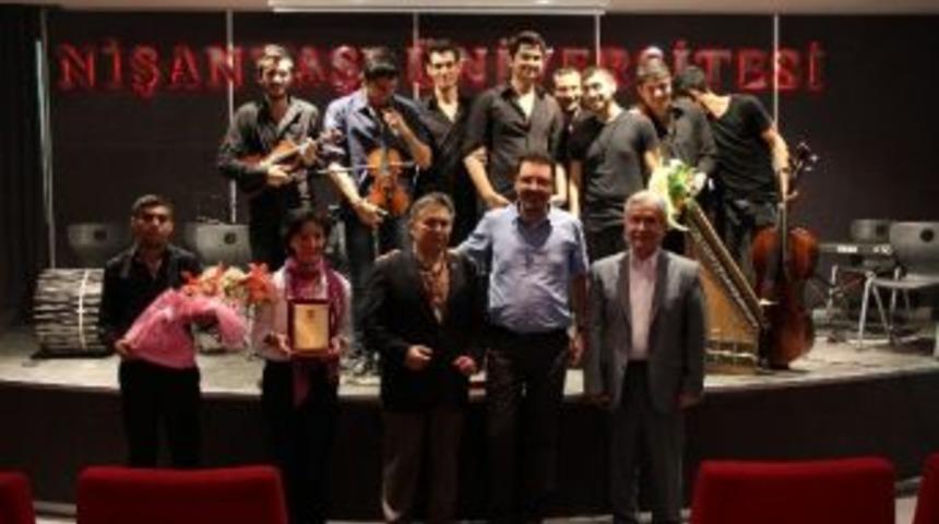 İstanbul&rsquo;un En Renkli Semti Budapeşte Ve Slovakya'da Boy G&ouml;sterecek