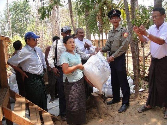 Arakan’a Tika Desteği Devam Ediyor