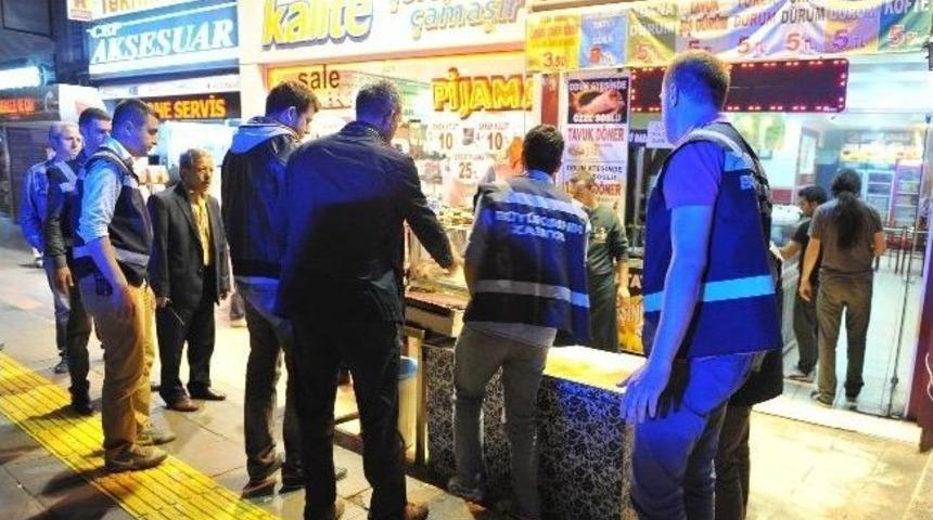 Zabıtadan Gece Seyyar Operasyonu