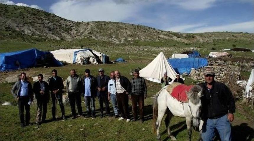 Koyun &Uuml;reticileri Birliği 4 İl&ccedil;ede Saha &Ccedil;alışması Yaptı