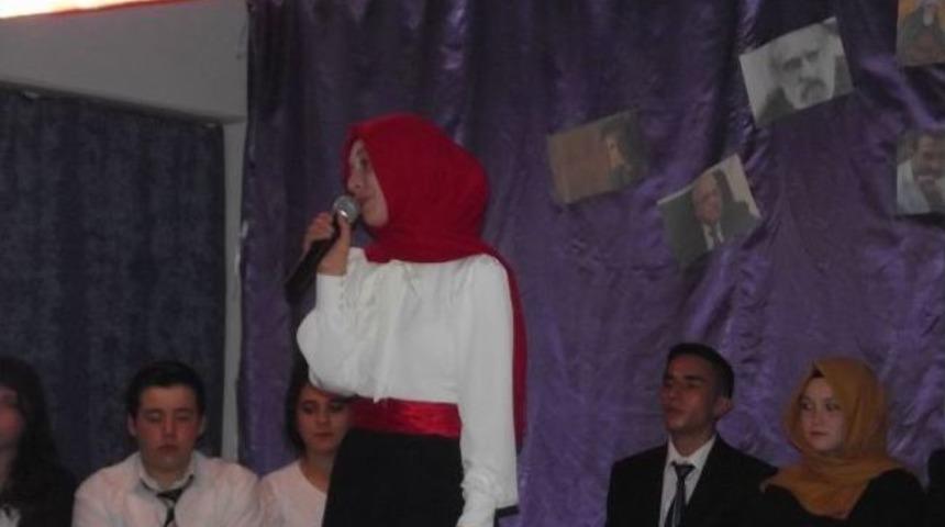Pazaryeri Hilmi Durali Oğlu Lisesi &Ouml;ğrencilerden Şiir Dinletisi